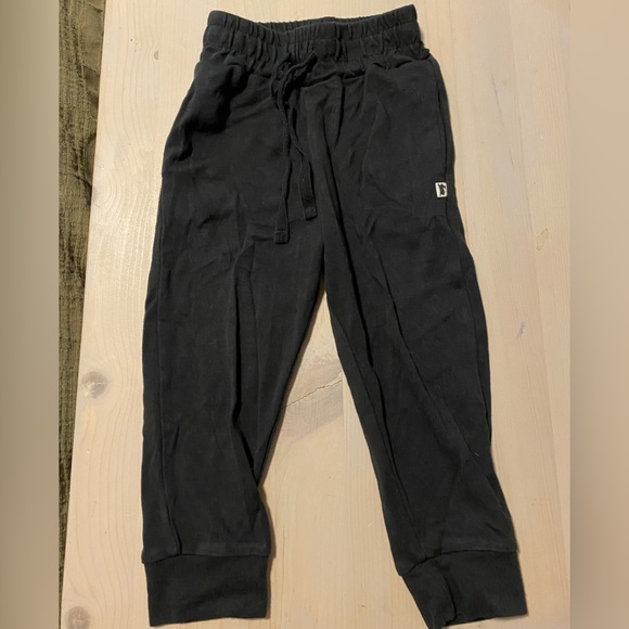 Black sweat pants sz 1-2 yrs - Picture 2 of 2